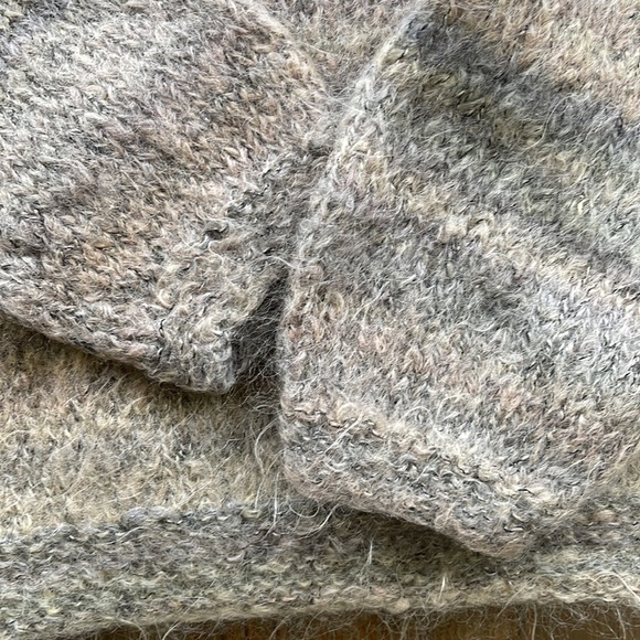 Vintage Boat Neck Knit Sweater - Picture 3 of 8